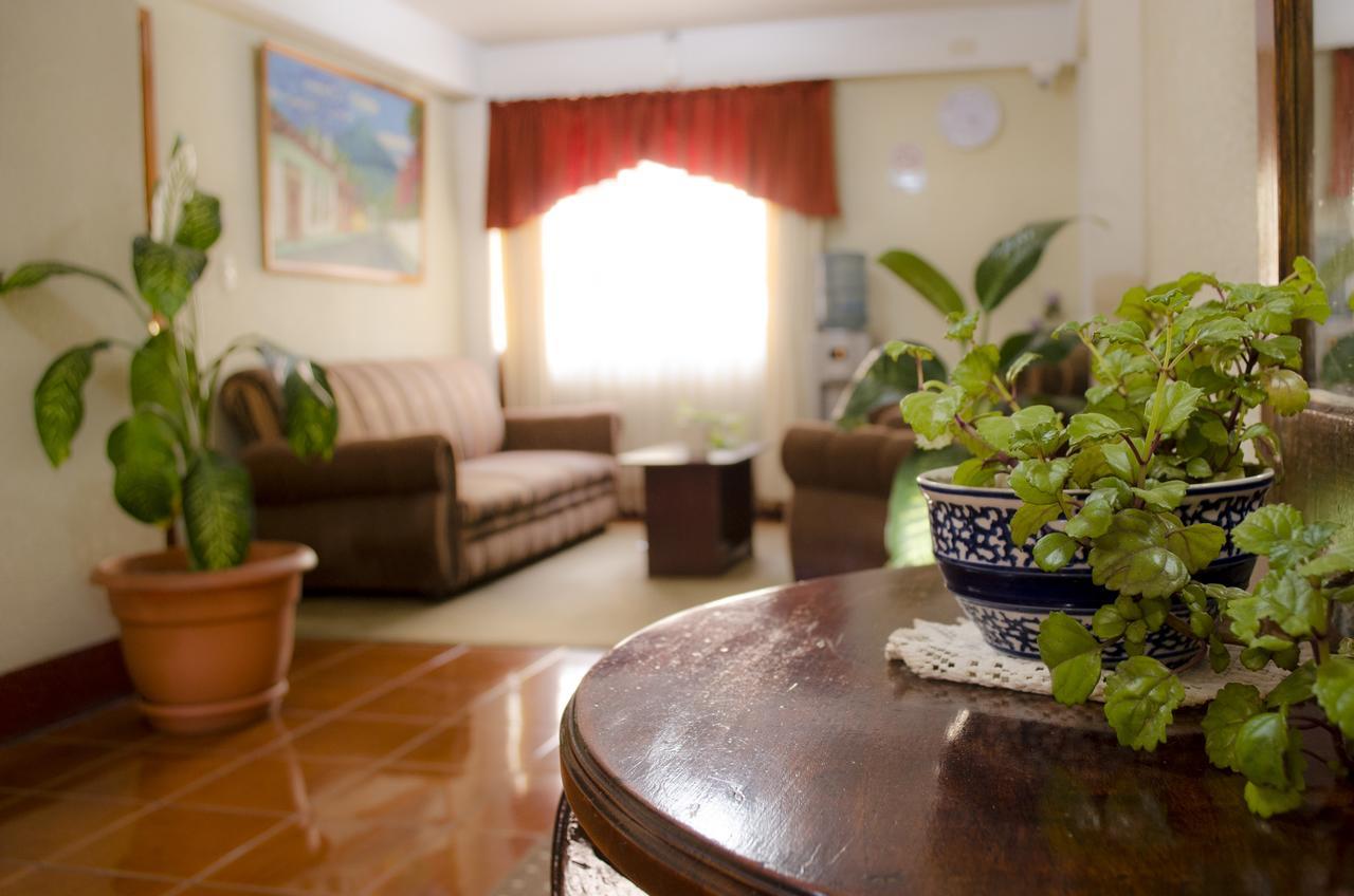 Hotel Las Americas Quetzaltenango Exterior photo